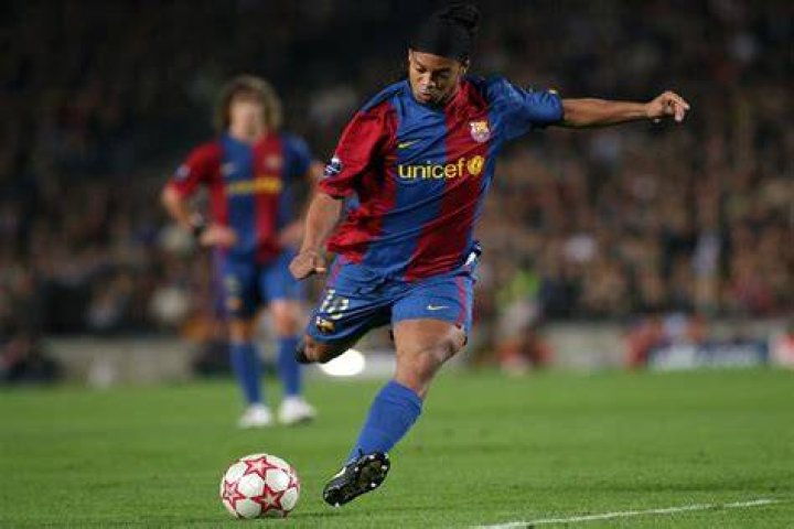 Ronaldinho's debut for Brazil Who were his teammates and where are
